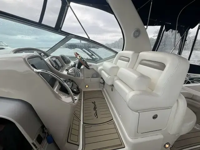 Sea Ray Sundancer 320