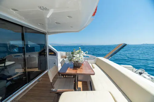 2014 Azimut 54