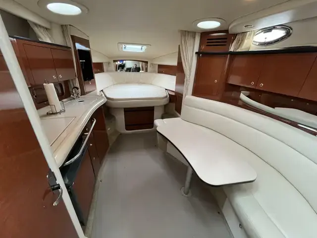 Sea Ray Sundancer 320