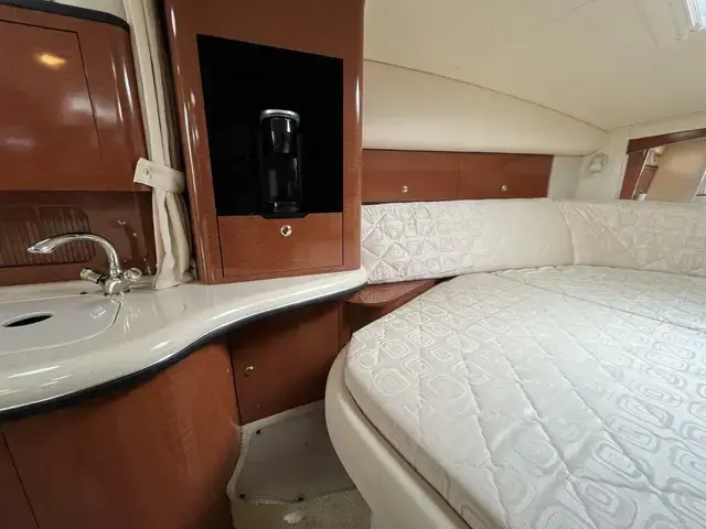 Sea Ray Sundancer 320