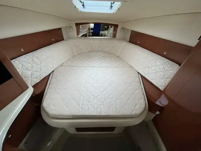 Sea Ray Sundancer 320