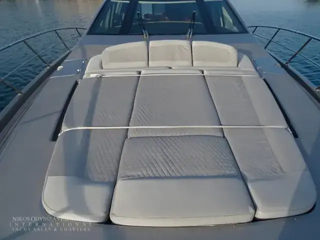 Azimut 86s