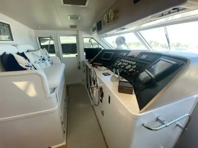 Hatteras Cockpit Motor Yacht