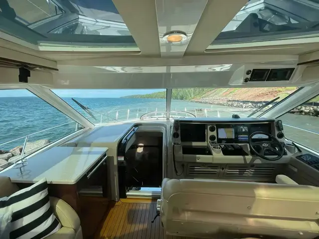 Sea Ray Sundancer 60