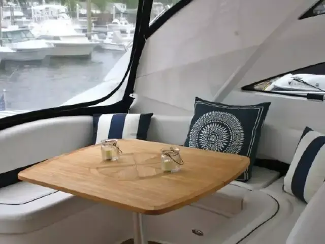 Fairline Targa 52