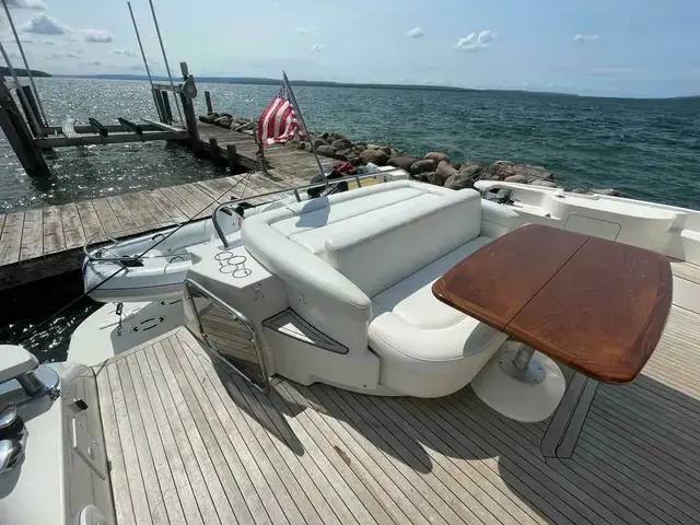 Sea Ray Sundancer 60