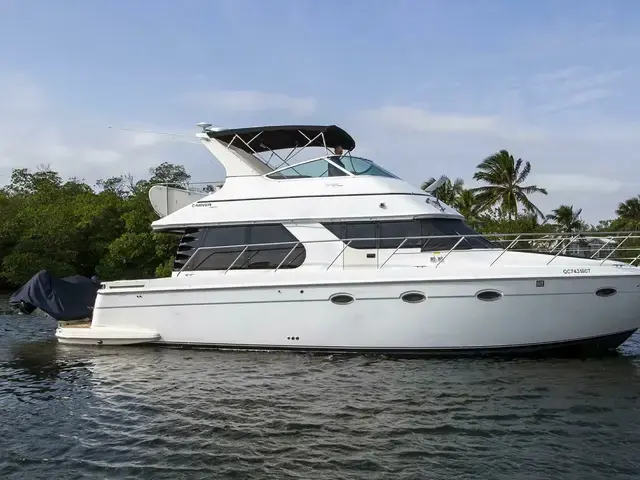 Carver 450 Voyager