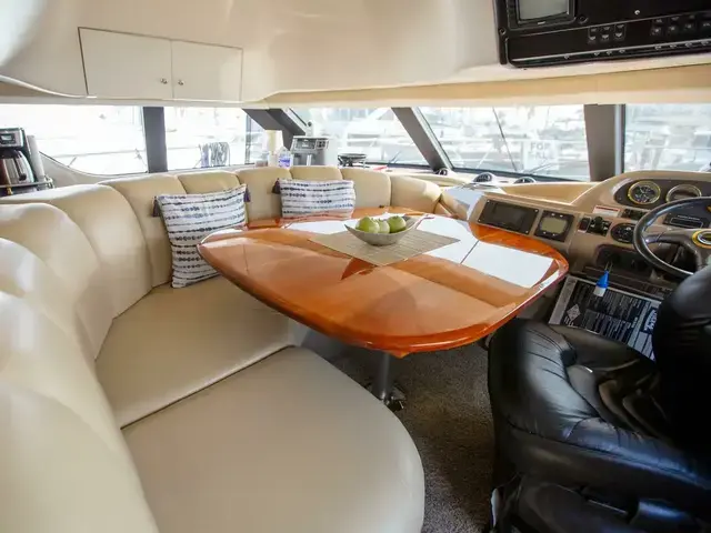 Carver 450 Voyager