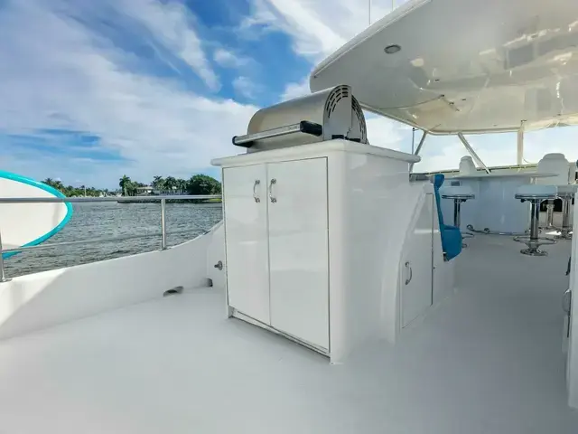 Hatteras 75