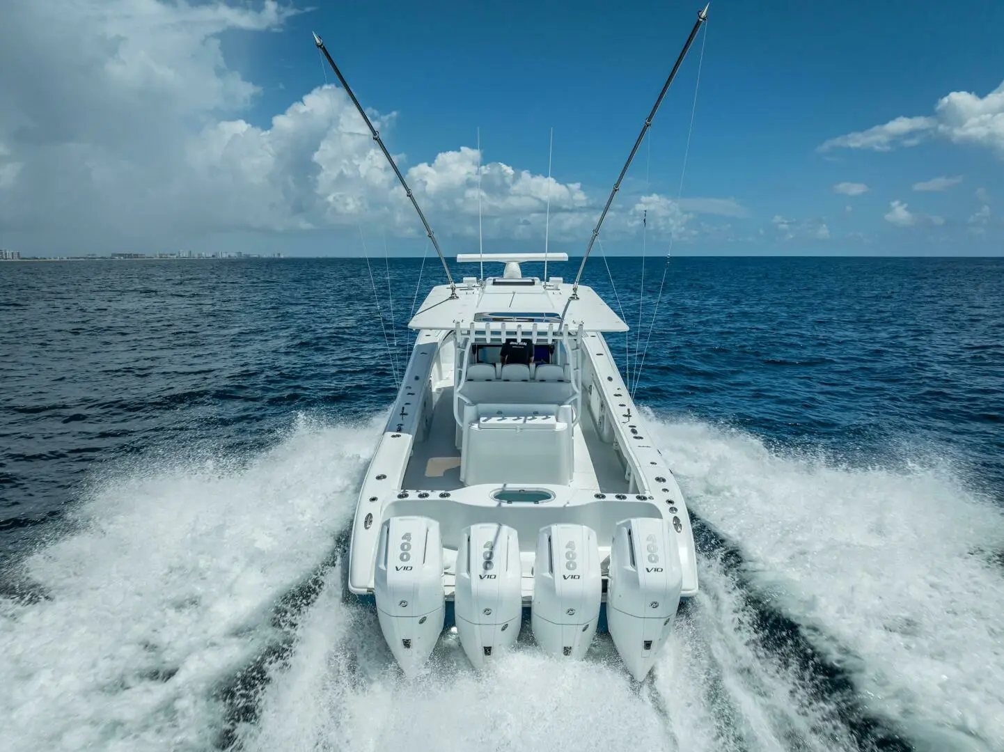 2025 Yellowfin 42 offshore