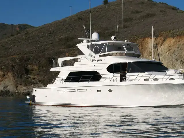 Ocean Alexander 64 Cockpit Pilothouse