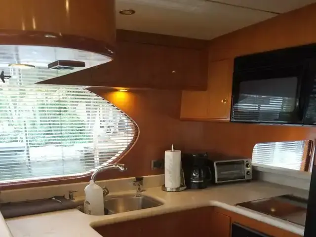 Ocean Alexander 64 Cockpit Pilothouse