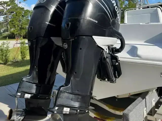 Yellowfin Center Console