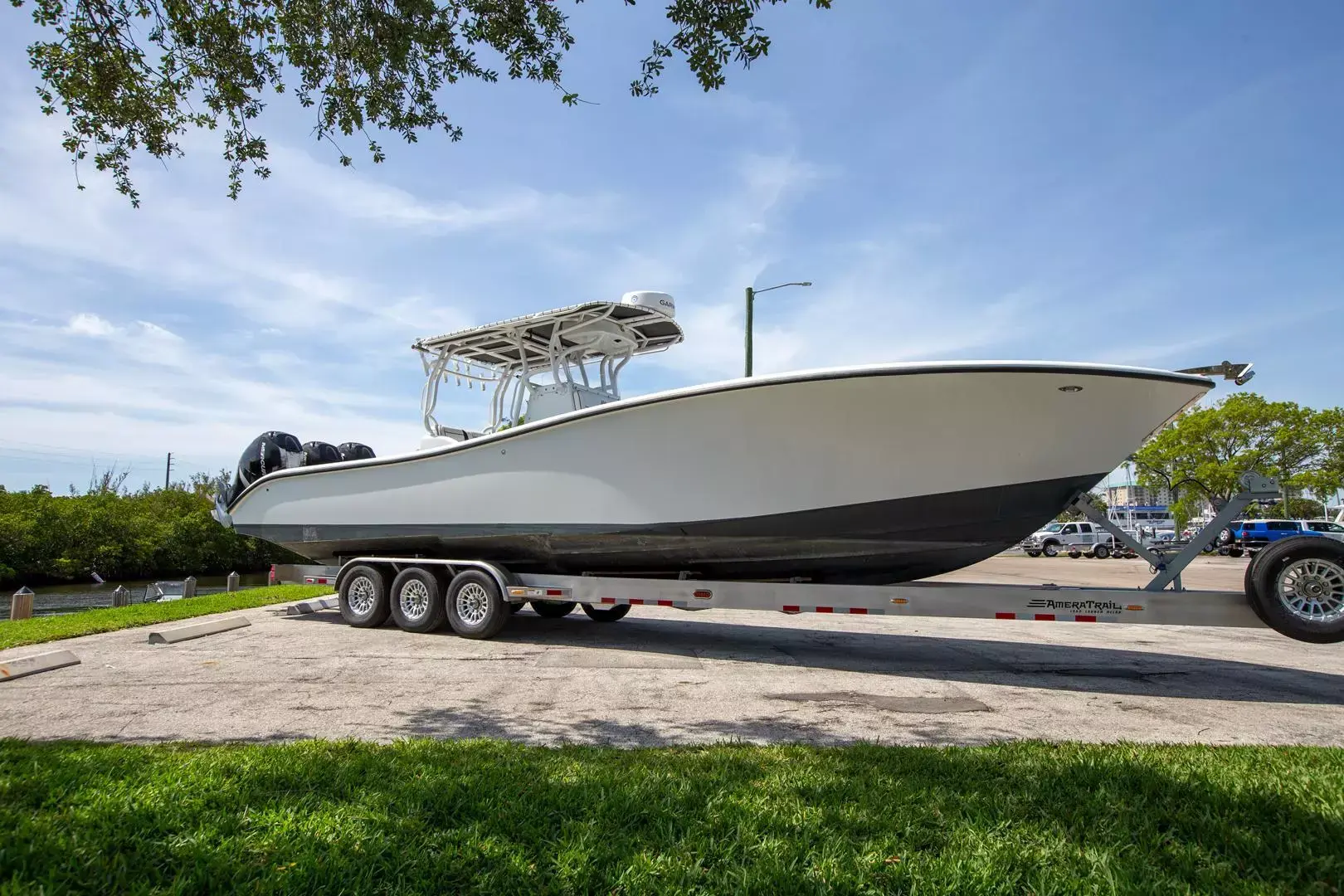 2010 Yellowfin 36 offshore