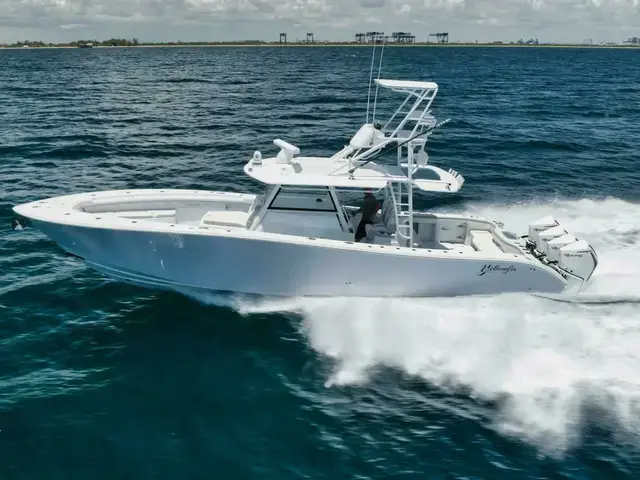 Yellowfin 42 Offshore