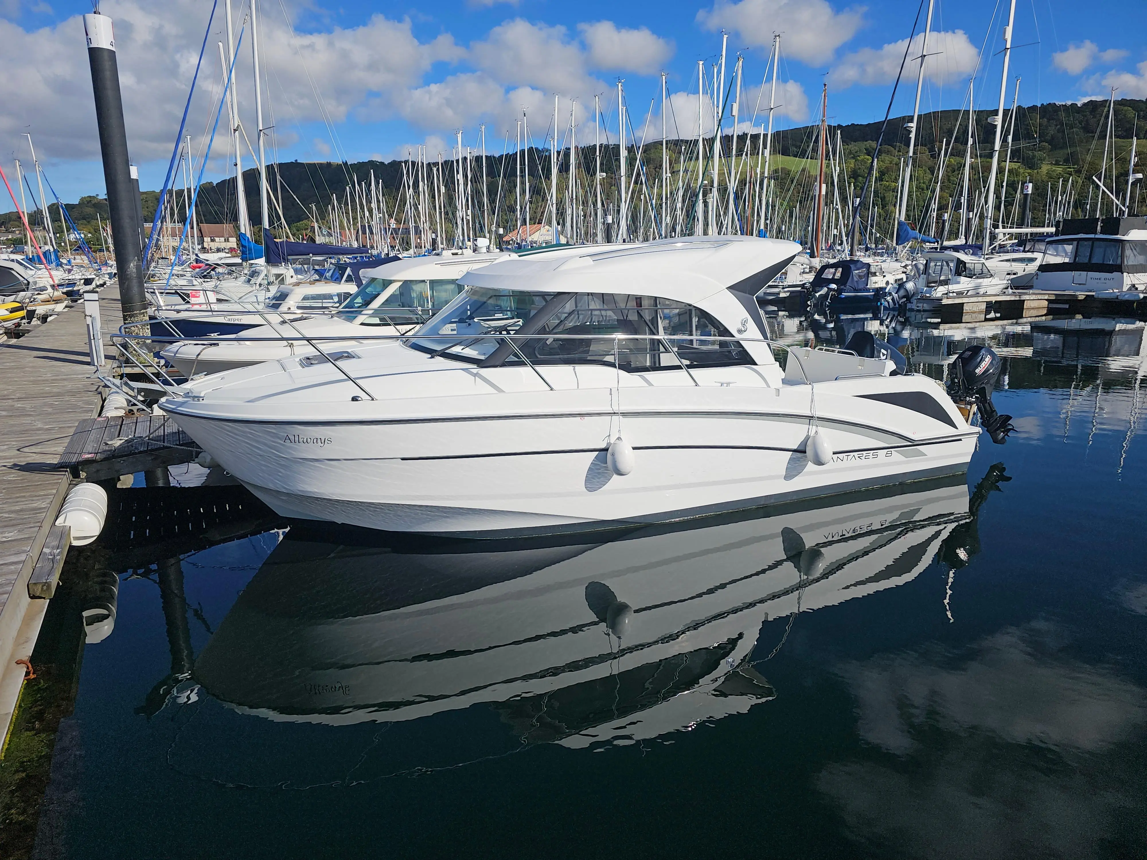 2018 Beneteau antares 8