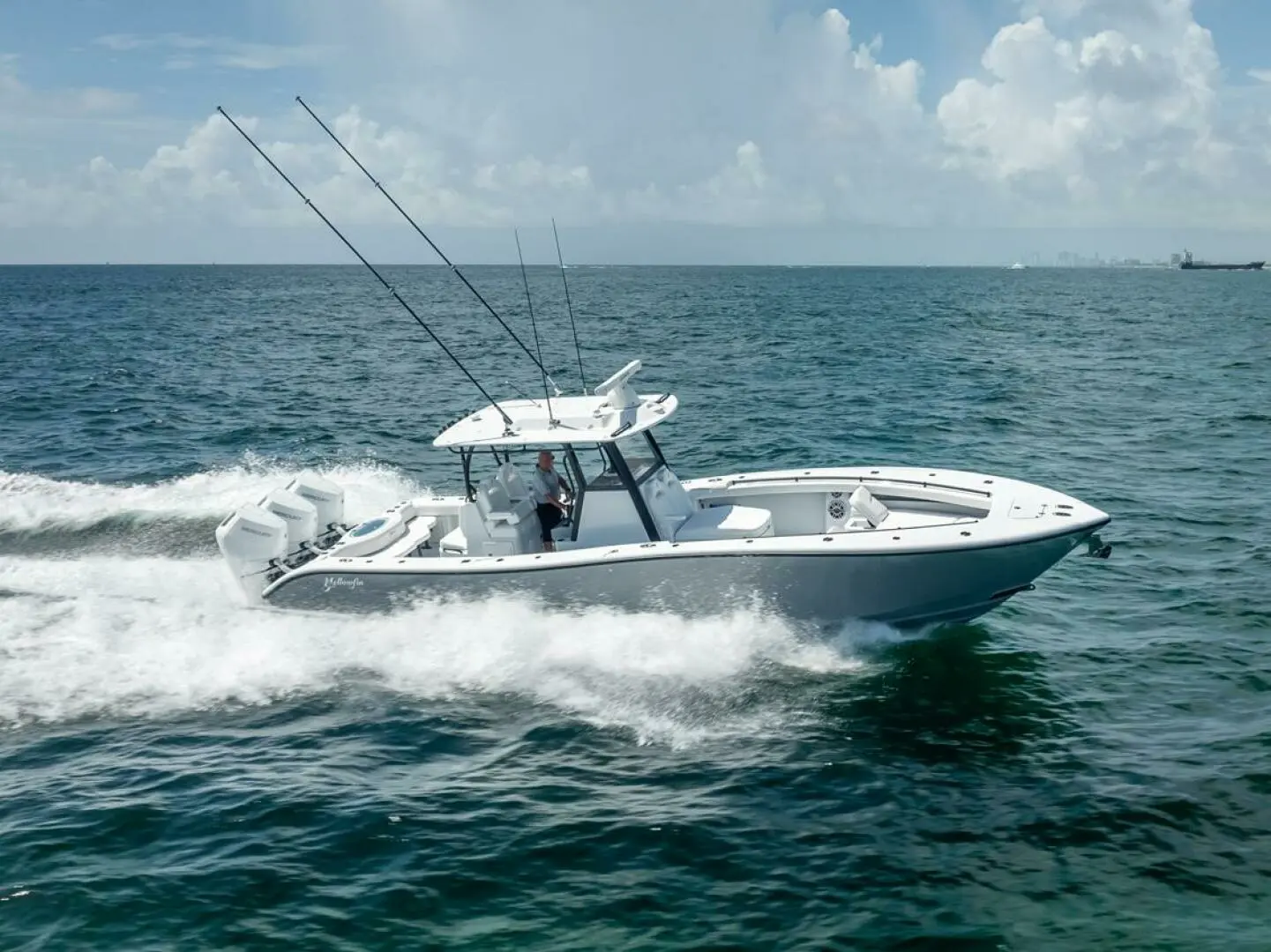 2025 Yellowfin 36 offshore