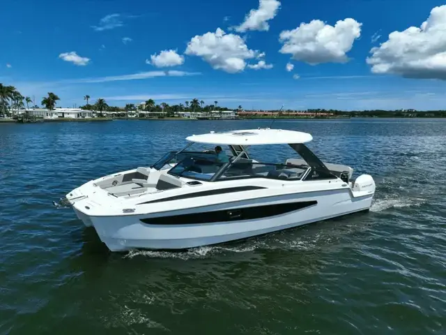 Aquila 32