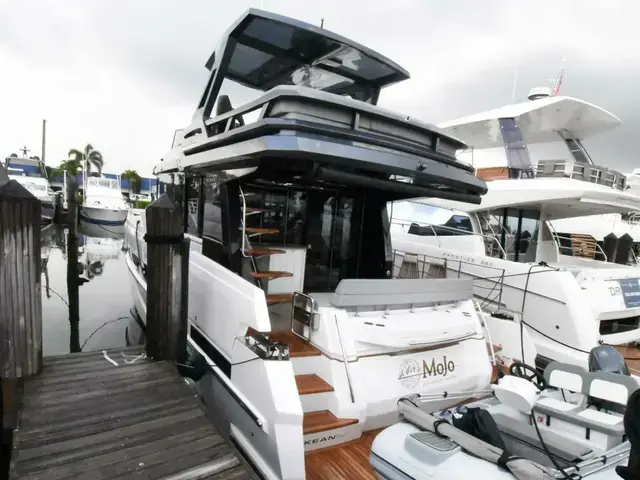 Okean 52 Flybridge