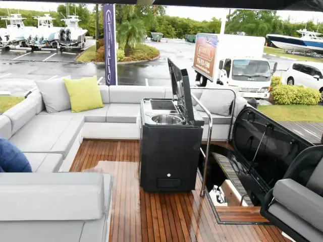 Okean 52 Flybridge