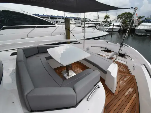 Okean 52 Flybridge