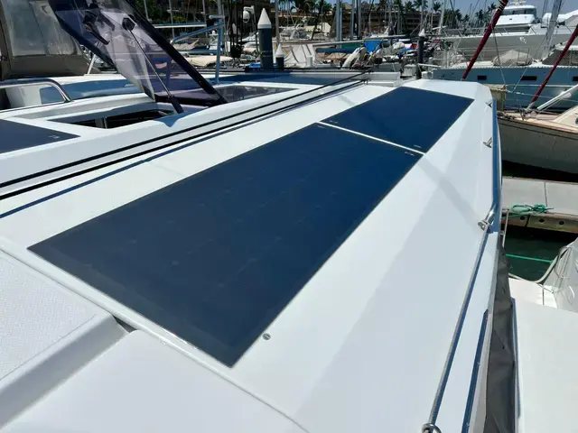 Fountaine Pajot 44'