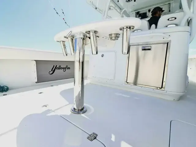 Yellowfin 42 Offshore