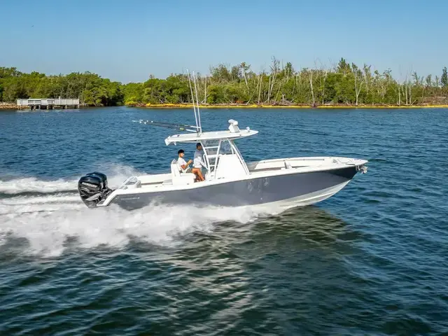 Invincible Boats 33 Open Fisherman Center Console