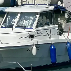 2005 Beneteau Antares 6