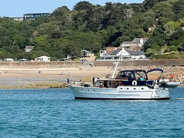 Feadship Van Lent