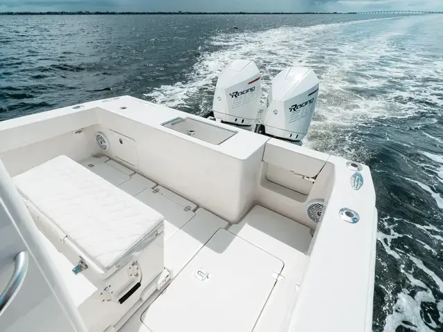 Seavee 32'