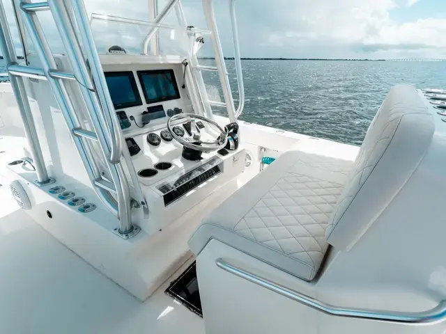 Seavee 32'