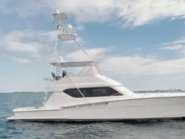 Hatteras 60'