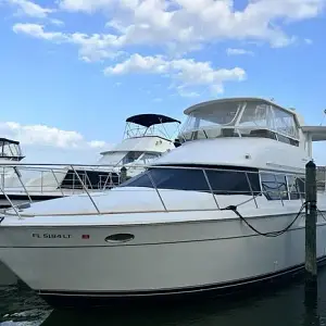 1998 Carver 455 Motor Yacht