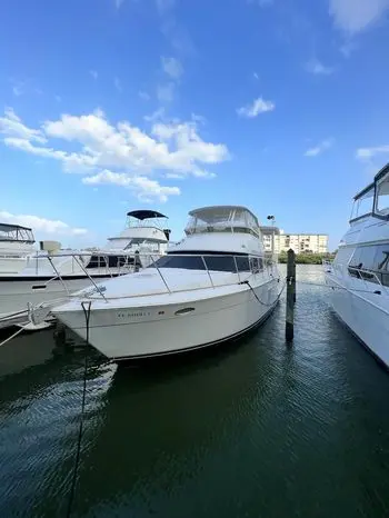 1998 Carver 455 motor yacht