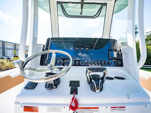 Sea Hunt Boats Ultra 265 SE