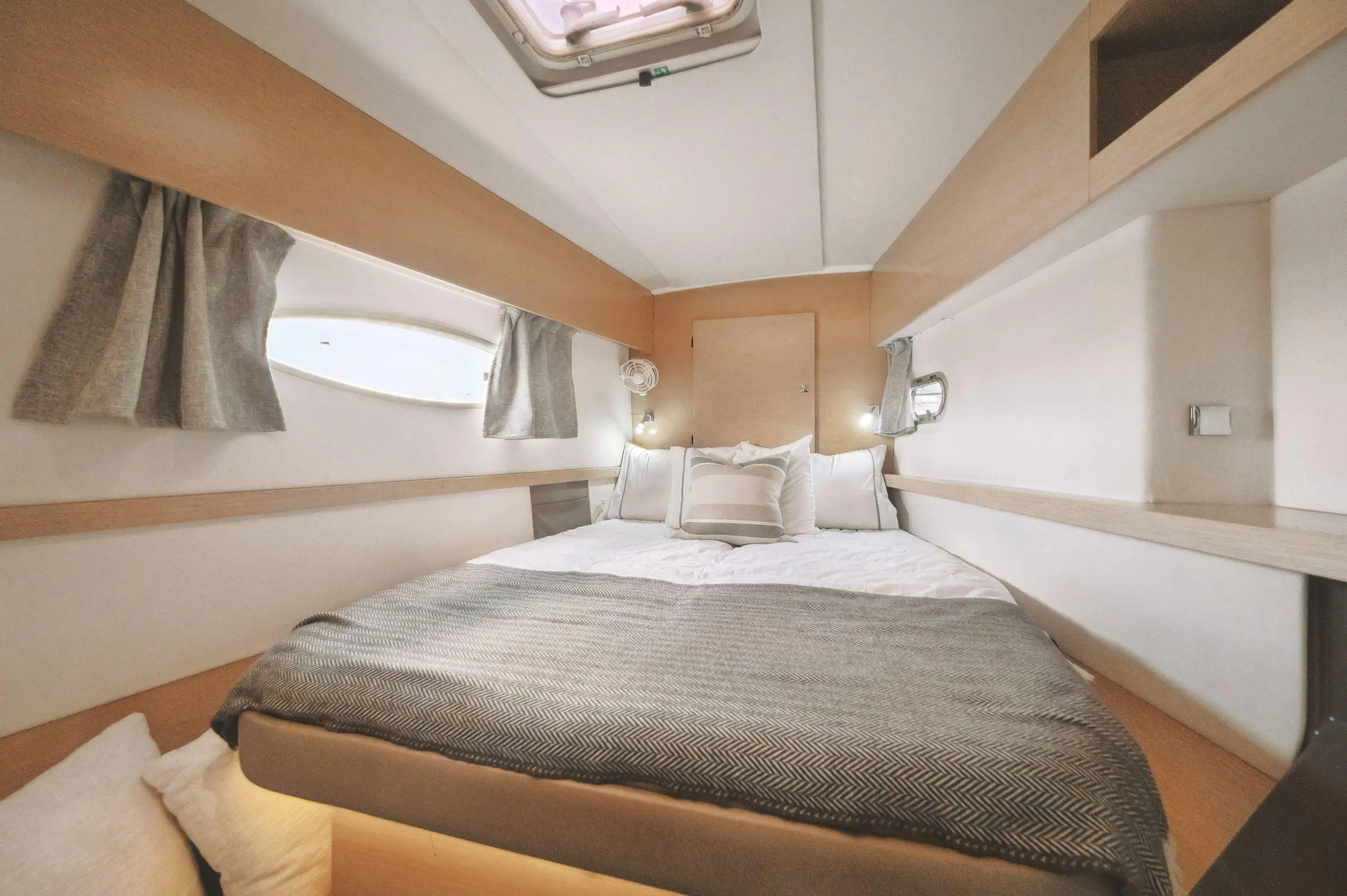 2015 Fountaine Pajot helia 44