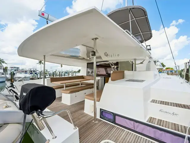 Fountaine Pajot Helia 44