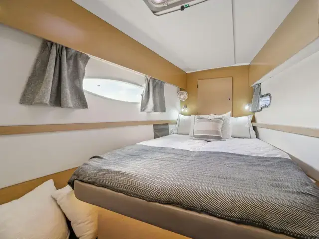 Fountaine Pajot Helia 44