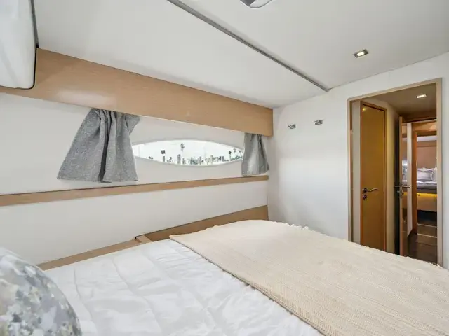 Fountaine Pajot Helia 44