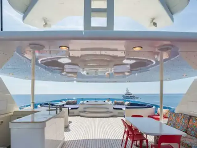 Concept 42m Tri-Deck