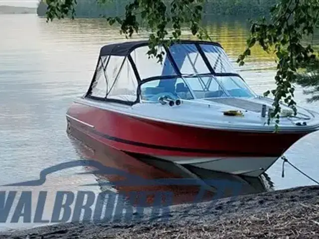 Chris Craft Corsair 25