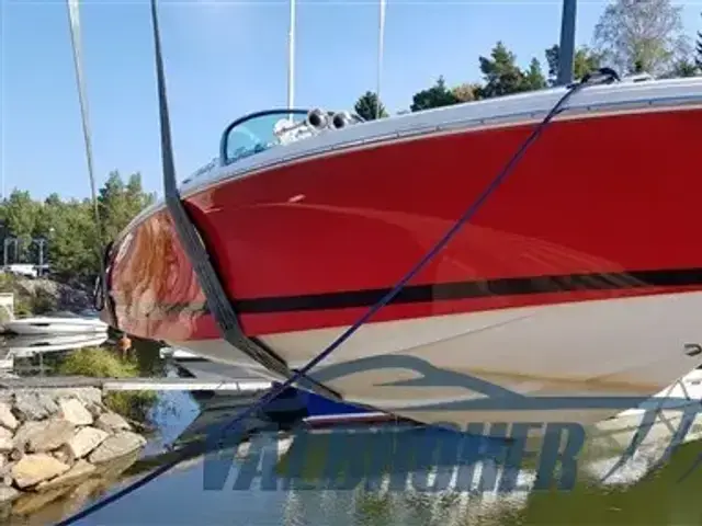 Chris Craft Corsair 25