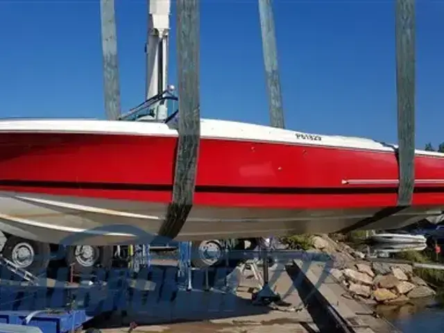 Chris Craft Corsair 25