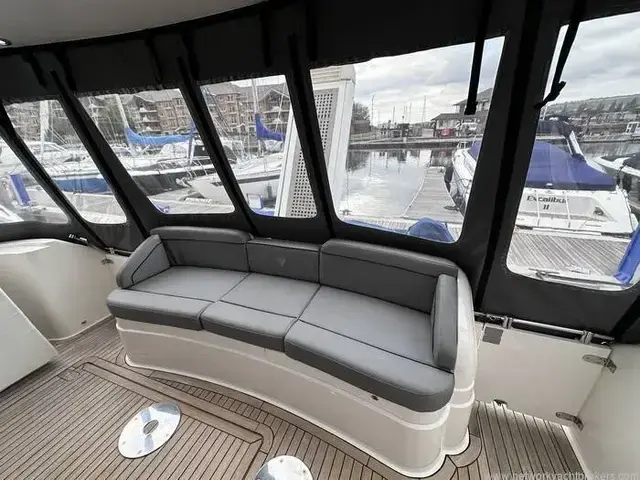 Fairline Squadron 58