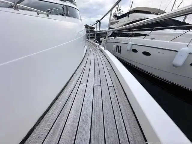 Fairline Squadron 58