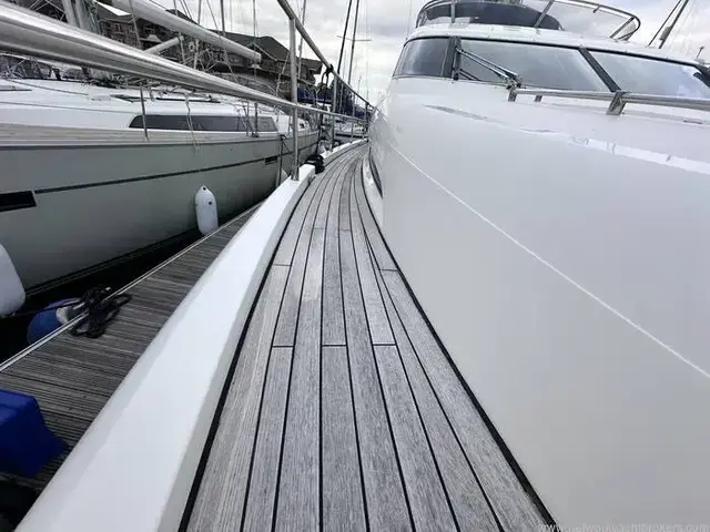 Fairline Squadron 58