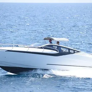 2021 Fairline F Line 33