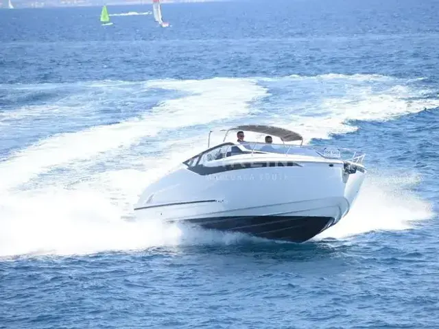 Fairline F Line 33