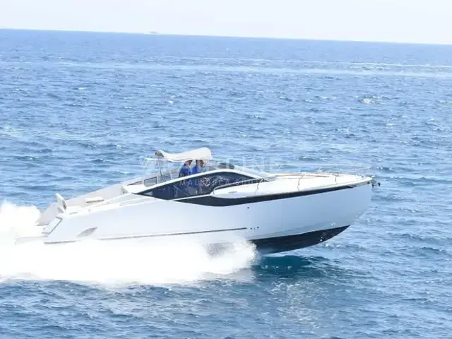 Fairline F Line 33